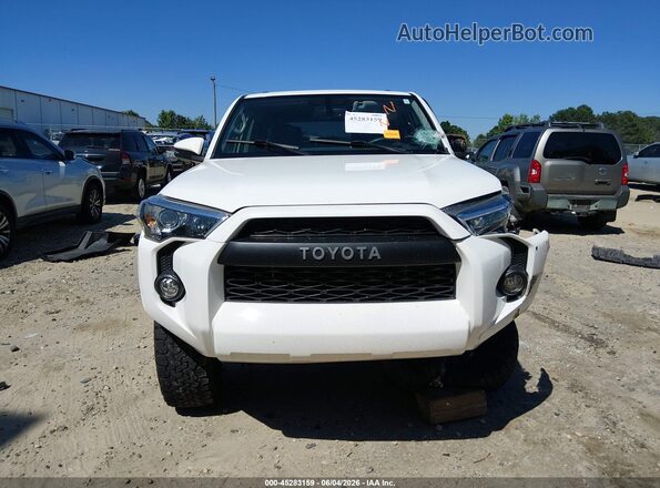 JTEBU5JR0K5630898 2019 TOYOTA 4RUNNER White Widok zestawu wskaźników