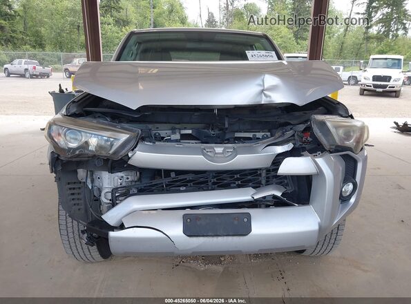 JTEBU5JR1G5378232 2016 TOYOTA 4RUNNER Silver Вид спереду
