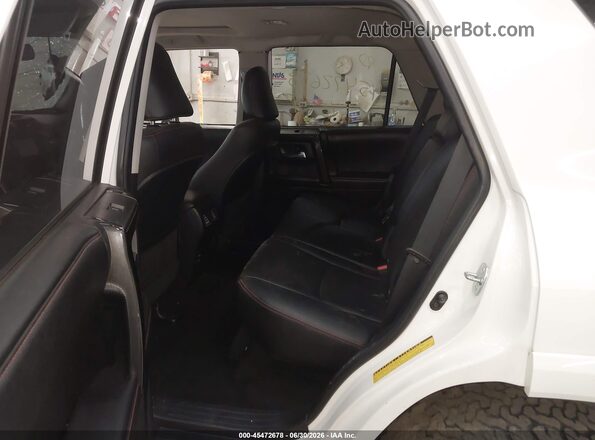 JTEBU5JR2G5279273 2016 TOYOTA 4RUNNER White VIN კოდის სტიკერის ხედი