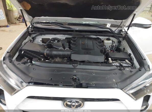 JTEBU5JR2G5279273 2016 TOYOTA 4RUNNER White უკანა ხედი