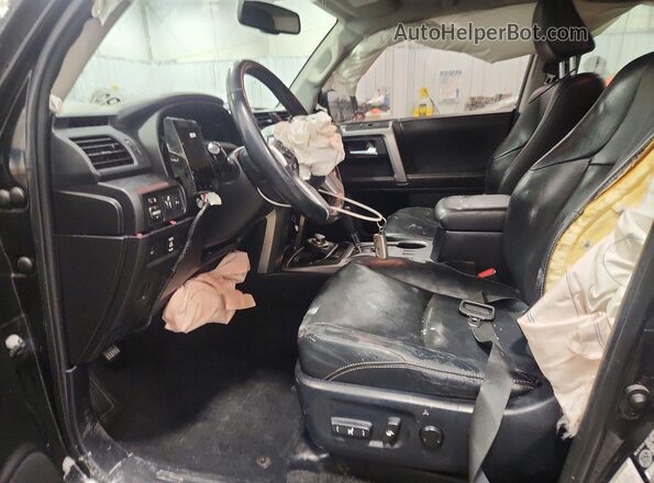 JTEBU5JR2G5345191 2016 TOYOTA 4RUNNER Черный Вид салона спереди