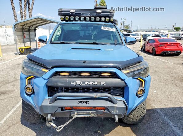 JTEBU5JR2J5544586 2018 TOYOTA 4RUNNER Синий Вид спереди