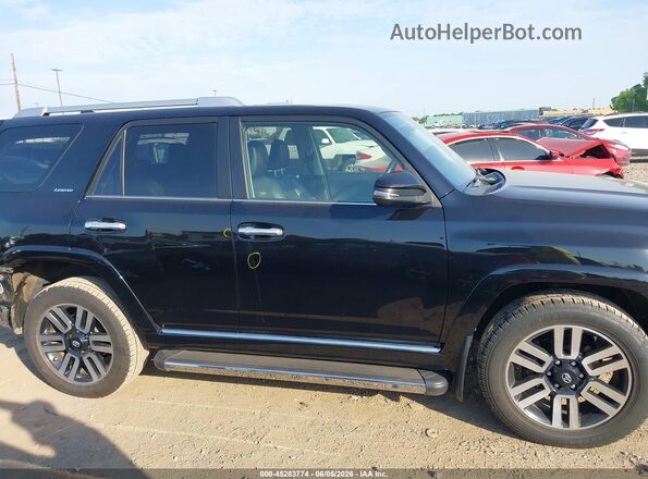 JTEBU5JR2J5554583 2018 TOYOTA 4RUNNER Black Widok wnętrza z tyłu