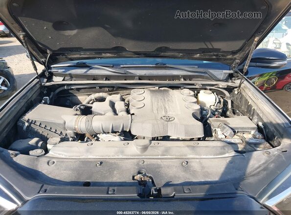 JTEBU5JR2J5554583 2018 TOYOTA 4RUNNER Black Widok z tyłu