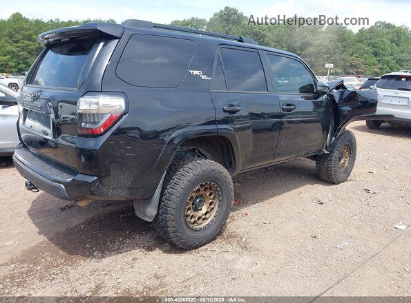 JTEBU5JR2K5665166 2019 TOYOTA 4RUNNER Black Tył prawy