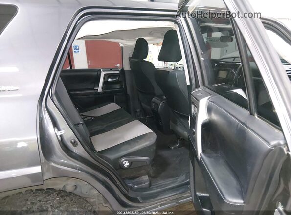 JTEBU5JR2K5687443 2019 TOYOTA 4RUNNER Gray Vista de la etiqueta del VIN