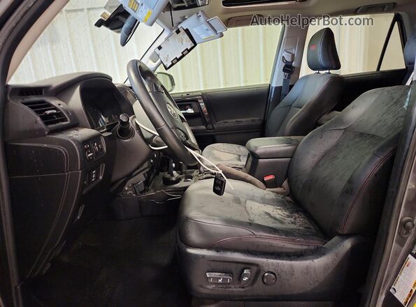 JTEBU5JR2L5792467 2020 TOYOTA 4RUNNER Charcoal Widok wnętrza z przodu