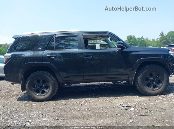 JTEBU5JR3J5488559 2018 TOYOTA 4RUNNER Черный Панорамный вид салона 360°