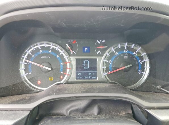 JTEBU5JR3K5685877 2019 TOYOTA 4RUNNER Черный Вид щитка приборов