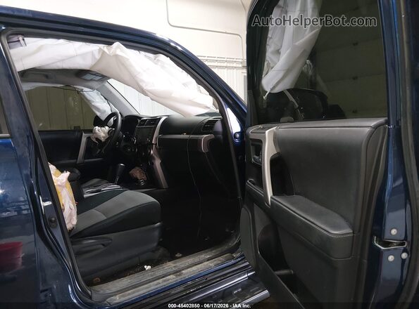 JTEBU5JR4L5801279 2020 TOYOTA 4RUNNER Blue Vista interior delantera