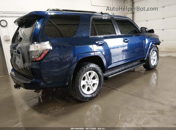 JTEBU5JR4L5801279 2020 TOYOTA 4RUNNER Blue Trasero derecho