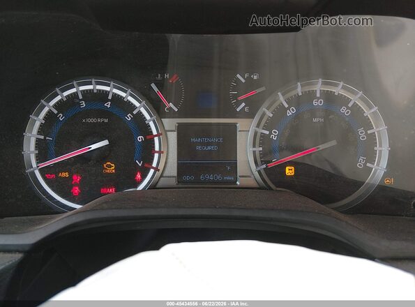 JTEBU5JR7J5544616 2018 TOYOTA 4RUNNER White Вид задніх сидінь
