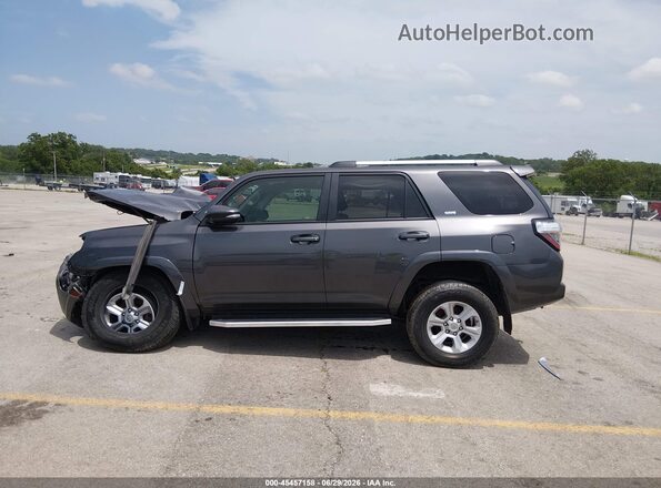 JTEBU5JR7K5735728 2019 TOYOTA 4RUNNER Серый Вид задней части салона