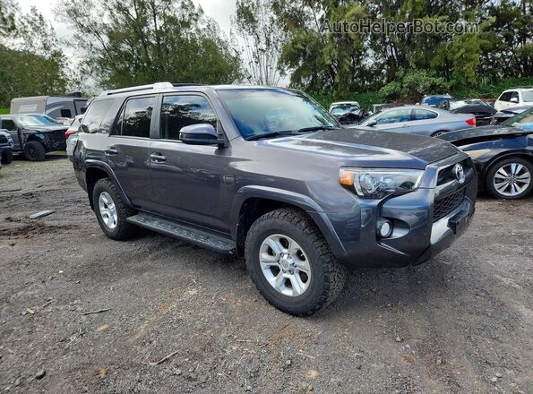 JTEBU5JR8H5456944 2017 TOYOTA 4RUNNER Charcoal Delantero derecho