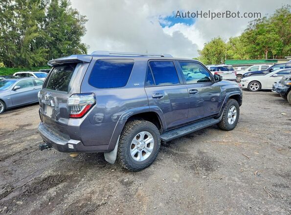 JTEBU5JR8H5456944 2017 TOYOTA 4RUNNER Charcoal Trasero derecho