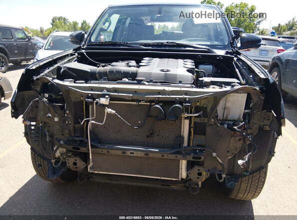 JTEBU5JR8K5682294 2019 TOYOTA 4RUNNER Black Widok z przodu