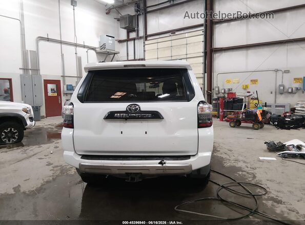 JTEBU5JR9G5379967 2016 TOYOTA 4RUNNER White 