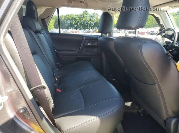 JTEBU5JR9J5509656 2018 TOYOTA 4RUNNER Charcoal უკანა სალონის ხედი