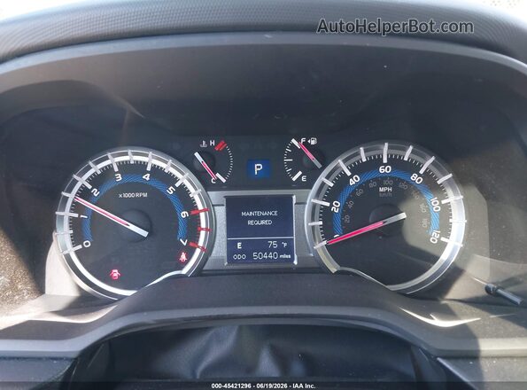 JTEBU5JR9K5699007 2019 TOYOTA 4RUNNER Серый Вид задних сидений