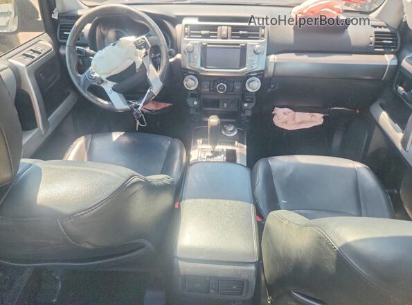 JTEBU5JRXG5300502 2016 TOYOTA 4RUNNER Blue Առջևի վահանակի տեսք
