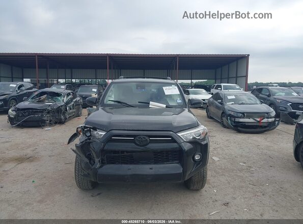 JTEEU5JR2P5299312 2023 TOYOTA 4RUNNER Black ხელსაწყოთა პანელის ხედი