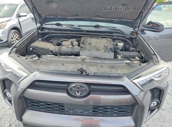 JTEEU5JR3M5233492 2021 TOYOTA 4RUNNER Gray Engine compartment view