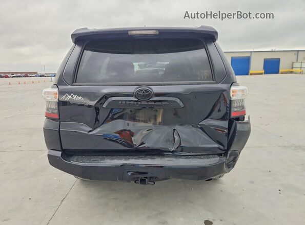 JTEEU5JR5R5314372 2024 TOYOTA 4RUNNER Black Вид ззаду