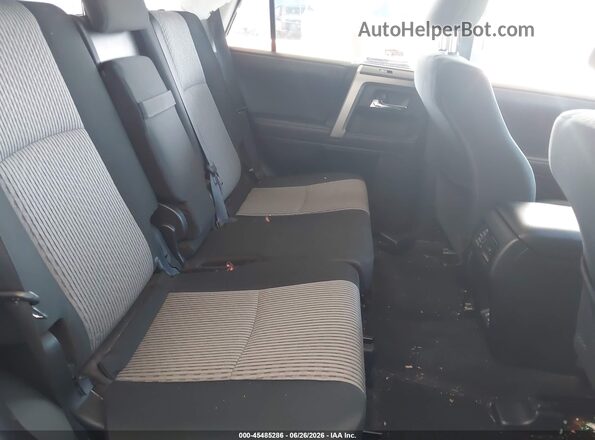 JTEEU5JR6N5252572 2022 TOYOTA 4RUNNER Gray Вид наклейки з VIN-кодом