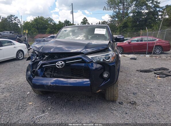 JTEEU5JR7P5285809 2023 TOYOTA 4RUNNER Purple Вид задньої частини салону