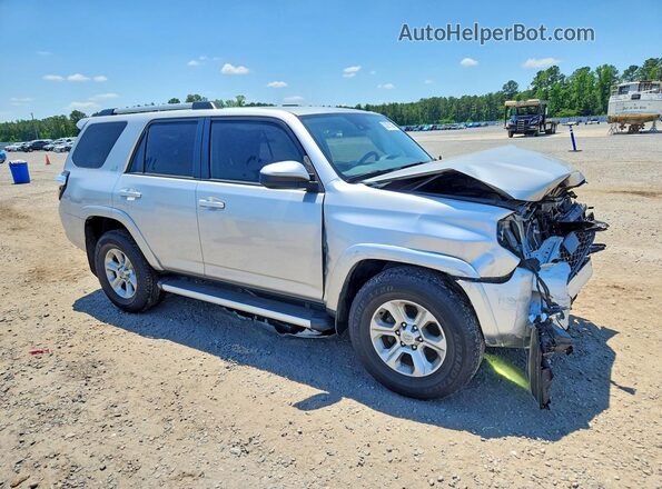 JTEEU5JR8N5270202 2022 TOYOTA 4RUNNER Silver Առջևի աջ
