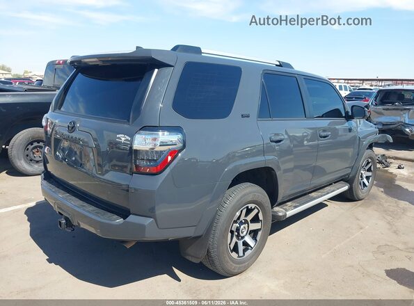 JTEEU5JR8R5306783 2024 TOYOTA 4RUNNER Gray Rear right