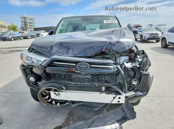 JTEEU5JRXP5289627 2023 TOYOTA 4RUNNER Black Вид спереду
