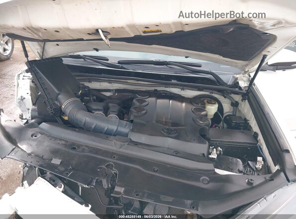 JTEFU5JR9P5297576 2023 TOYOTA 4RUNNER Белый Вид сзади