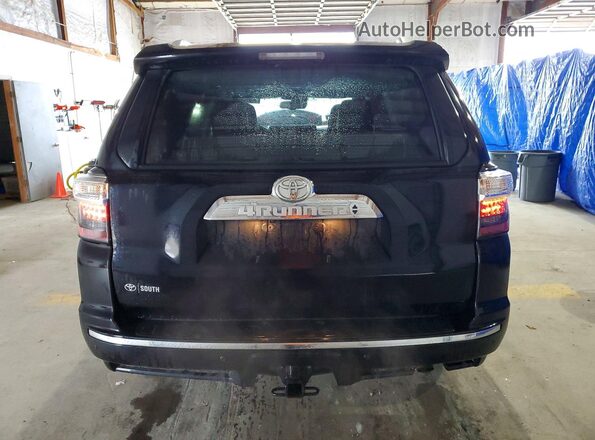 JTEKU5JR4P6183302 2023 TOYOTA 4RUNNER Black Вид ззаду
