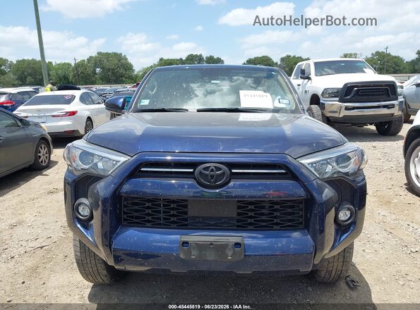 JTEMU5JR1P6176218 2023 TOYOTA 4RUNNER Blue Widok zestawu wskaźników