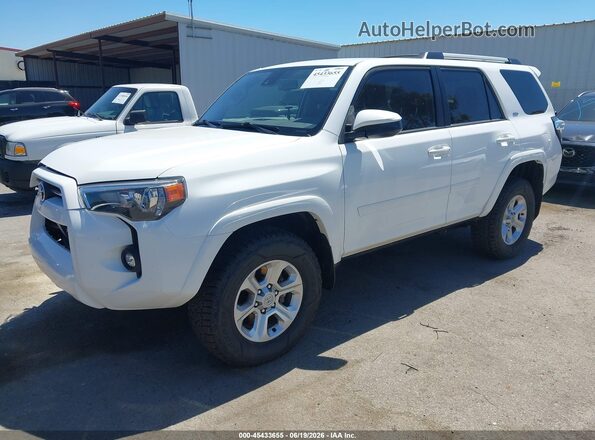 JTEMU5JR3N6006116 2022 TOYOTA 4RUNNER White Передня ліва чверть