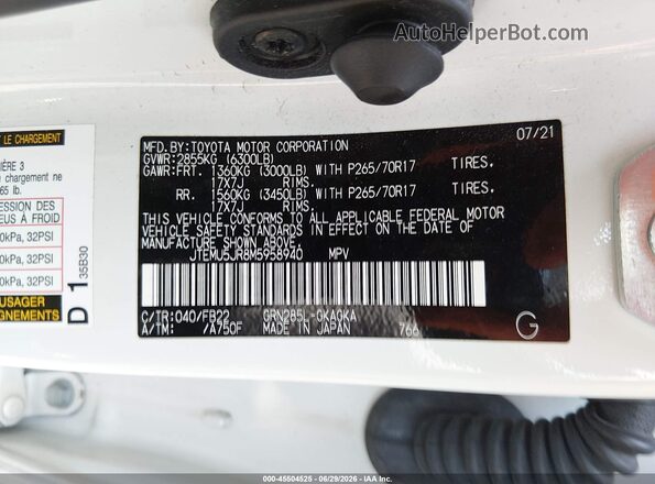 JTEMU5JR8M5958940 2021 TOYOTA 4RUNNER White ძრავის განყოფილების ხედი