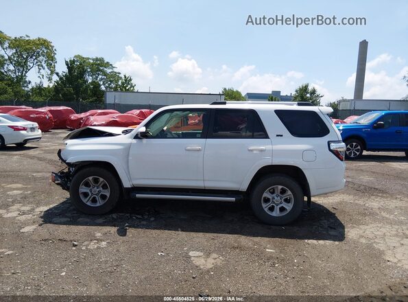 JTEMU5JR8M5958940 2021 TOYOTA 4RUNNER White უკანა სალონის ხედი