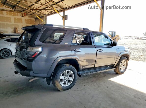 JTEMU5JRXM5940066 2021 TOYOTA 4RUNNER Gray Задня права чверть