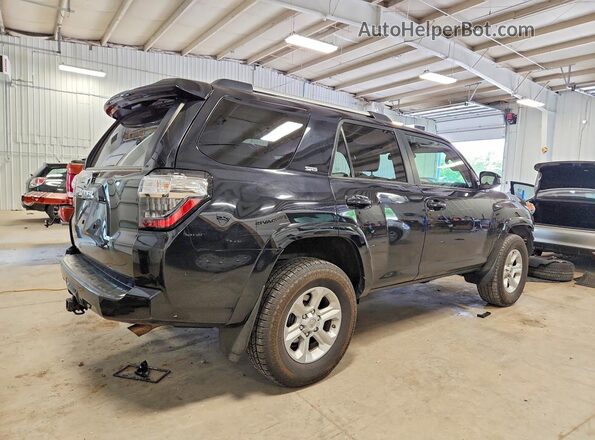 JTEMU5JRXM5952783 2021 TOYOTA 4RUNNER Black Trasero derecho