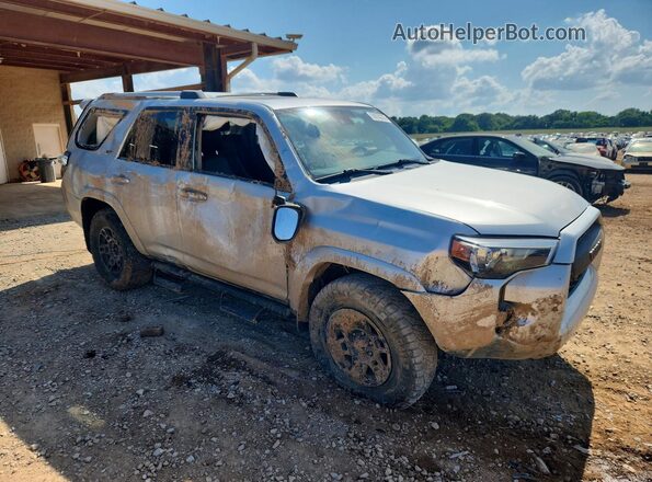 JTENU5JR2P6149534 2023 TOYOTA 4RUNNER Silver Przód prawy