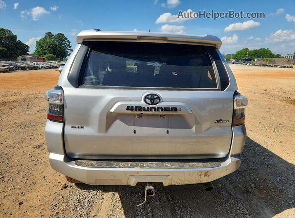 JTENU5JR2P6149534 2023 TOYOTA 4RUNNER Silver Widok z tyłu
