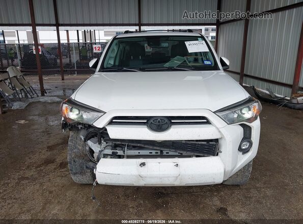 JTENU5JR2R6251211 2024 TOYOTA 4RUNNER White Սարքավորումների վահանակի տեսք