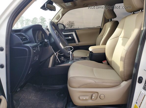 JTENU5JR3N6078423 2022 TOYOTA 4RUNNER Белый Вид салона спереди