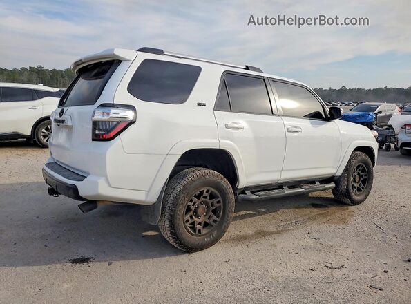 JTENU5JR3N6078423 2022 TOYOTA 4RUNNER Белый Задняя правая четверть