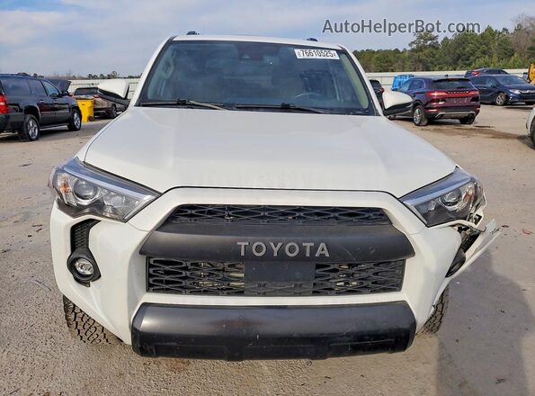 JTENU5JR3N6078423 2022 TOYOTA 4RUNNER Белый Вид спереди