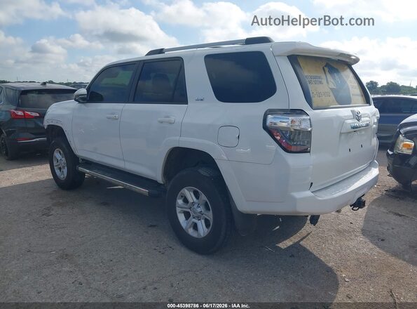 JTENU5JR4M5889880 2021 TOYOTA 4RUNNER White Trasero izquierdo