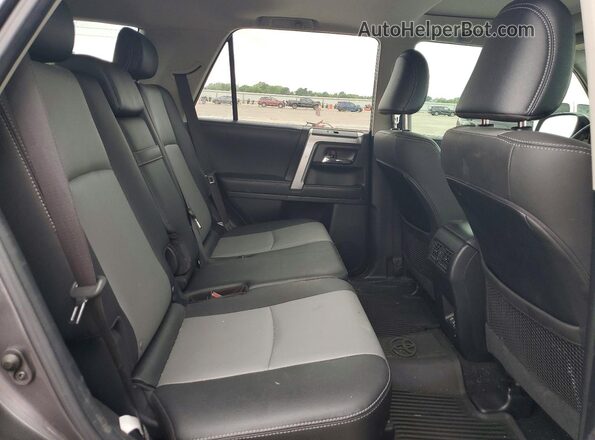 JTENU5JR4N5986529 2022 TOYOTA 4RUNNER Gray Rear interior view