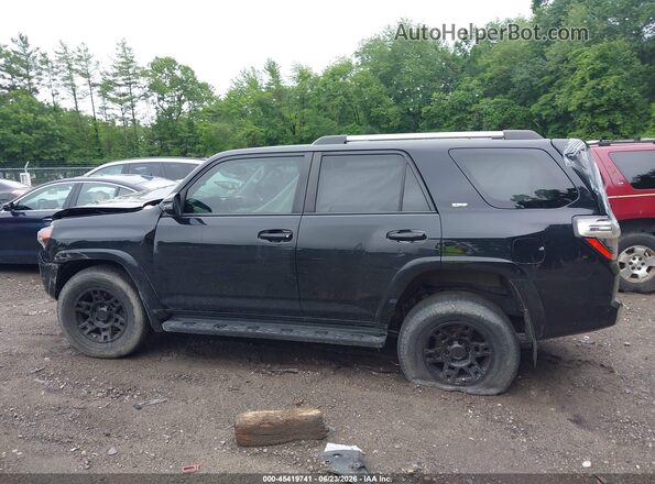 JTENU5JR5M5931618 2021 TOYOTA 4RUNNER Black Вид задньої частини салону
