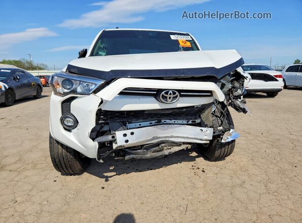 JTENU5JR5M5954610 2021 TOYOTA 4RUNNER White Front view